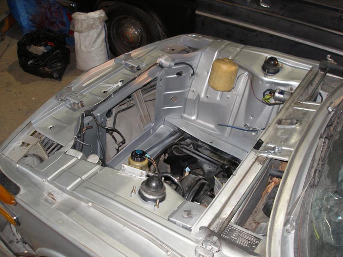 Image:engine bay finished2.JPG